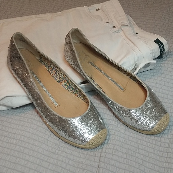 New Direction Flat - Picture 1 of 3